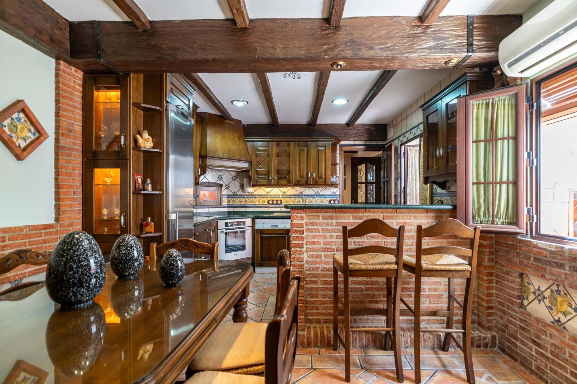 Casa Con Patio Y Terraza En Barrio Historico De La Villa, Junto Al Adarve ปรีเอโก เด กอร์โดบา ภายนอก รูปภาพ