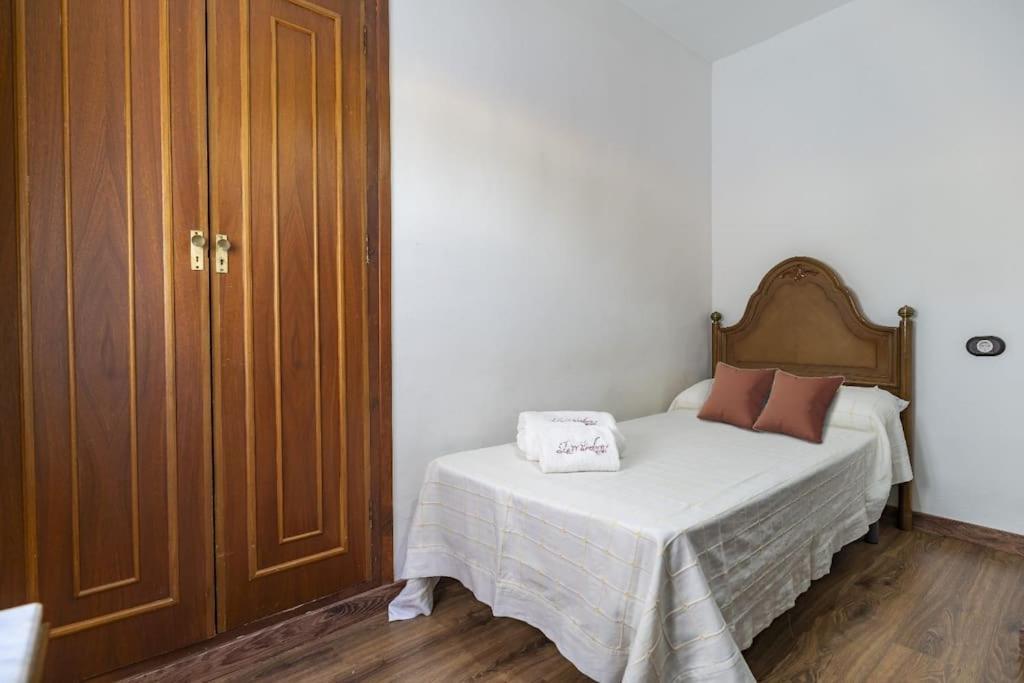 Casa Con Patio Y Terraza En Barrio Historico De La Villa, Junto Al Adarve ปรีเอโก เด กอร์โดบา ภายนอก รูปภาพ