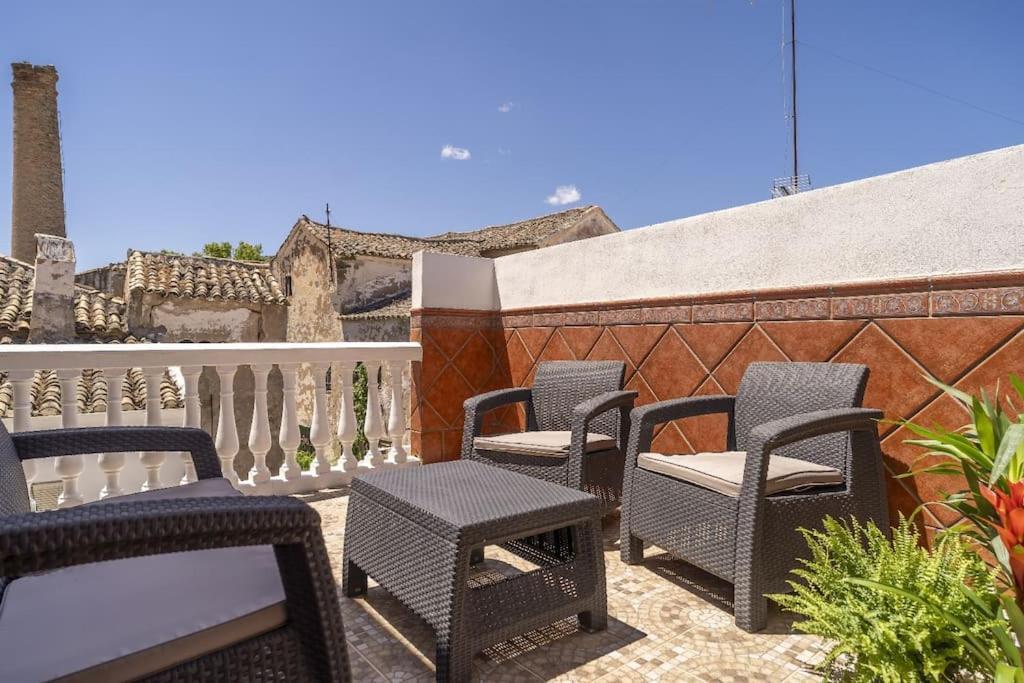 Casa Con Patio Y Terraza En Barrio Historico De La Villa, Junto Al Adarve ปรีเอโก เด กอร์โดบา ภายนอก รูปภาพ